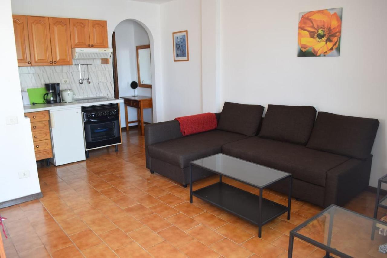 Apartamento Reni Tias Ngoại thất bức ảnh